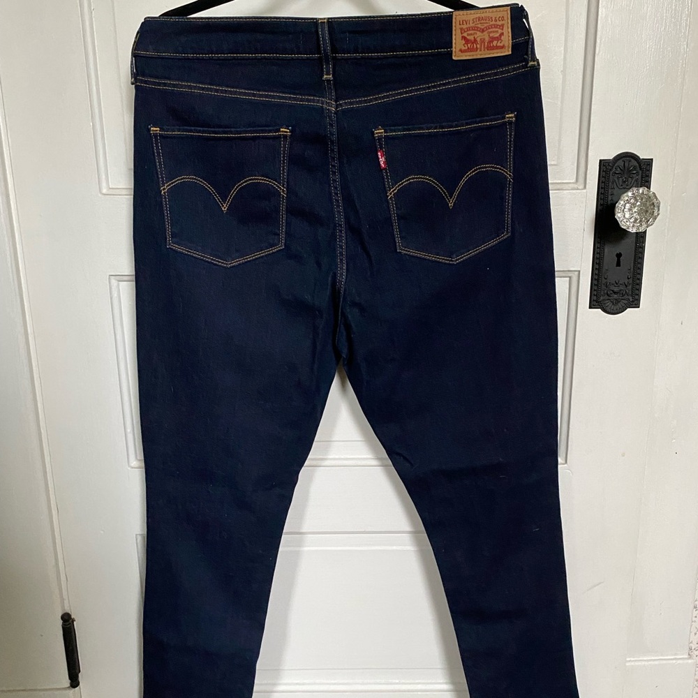 Levi’s NWOT 721 high-rise skinny jeans - Picture 4 of 9